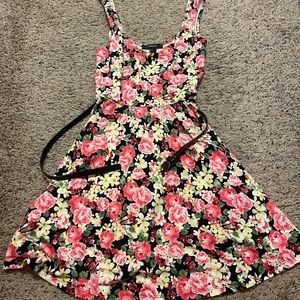 Floral Dress 🌸